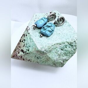 Silpada VERY RARE 🦄 Sterling Silver Swirl Turquoise Nugget on Posts Earrings
